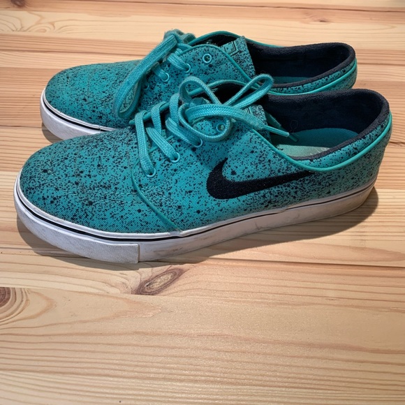 Nike SB Zoom Stefan Janoski Athletic Shoes - Picture 3 of 3
